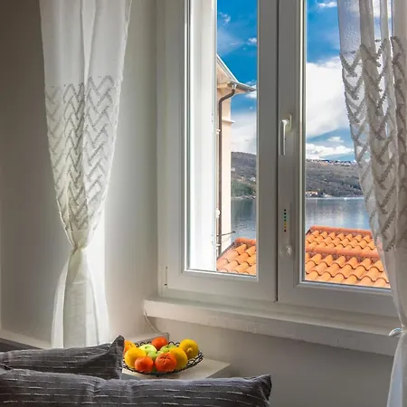 Zana Apartment